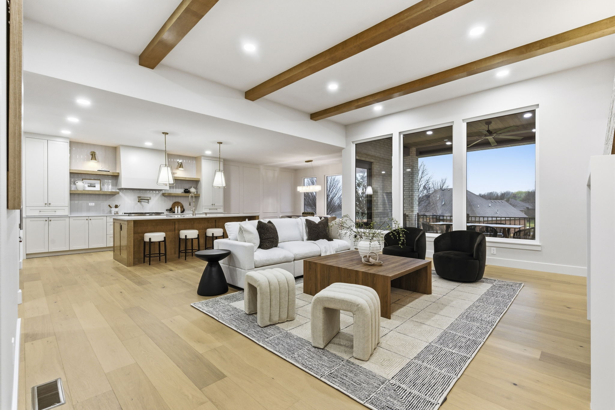 Professionally staged living room in Springfield Missouri